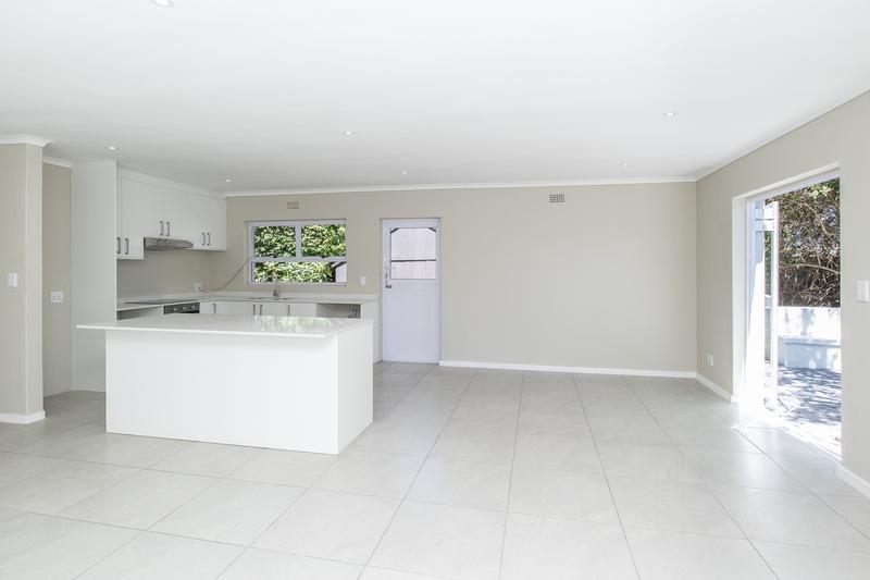 4 Bedroom Property for Sale in Tokai Western Cape